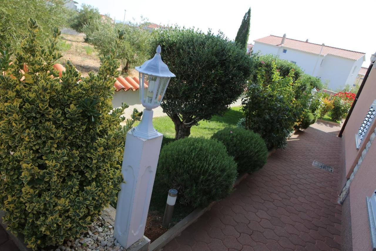 Villa Marica Vodice Ruang foto